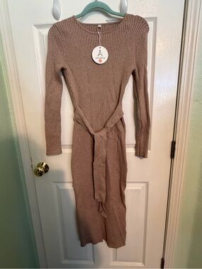 Anabels Ribbed Knit Belted Long Sleeve Midi Dress — Taupe